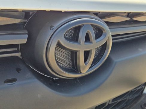 Used 2021 Toyota 4Runner TRD Off-Road Premium AWD/4WD image 5