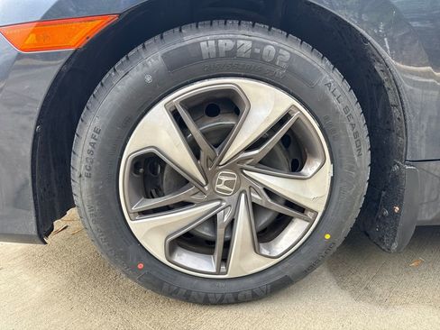 Used 2020 Honda Civic LX image 11