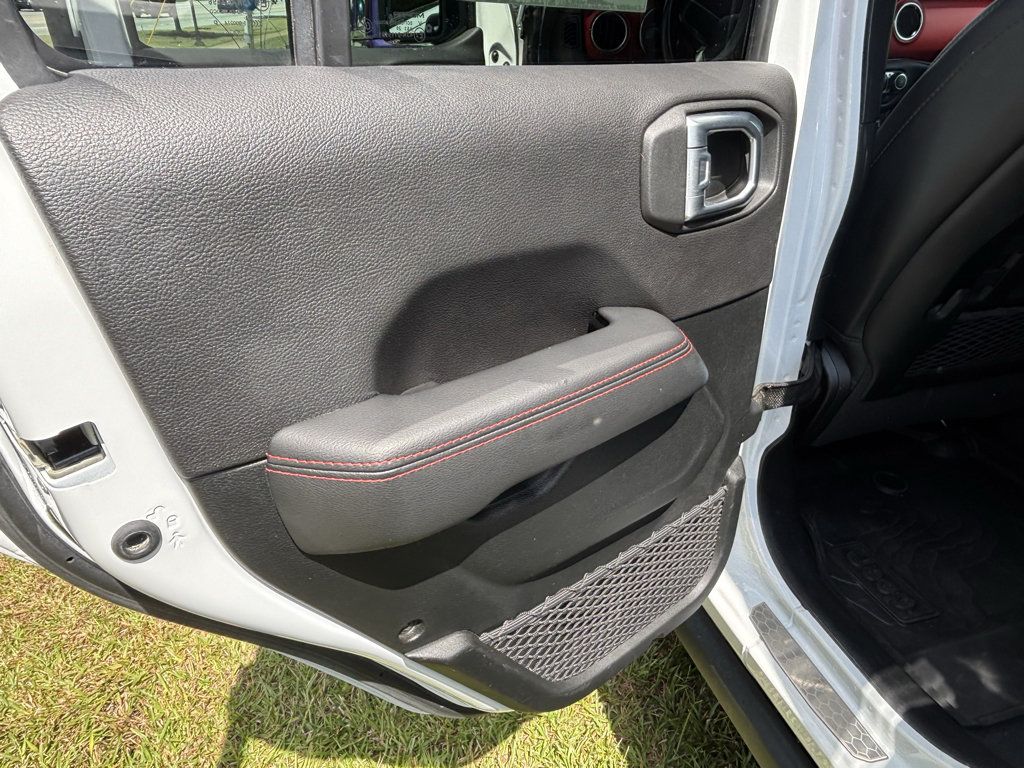 Used 2021 Jeep Wrangler Unlimited Rubicon AWD/4WD image 21