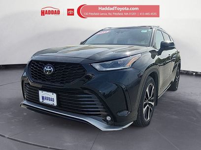 Used 2022 Toyota Highlander XSE