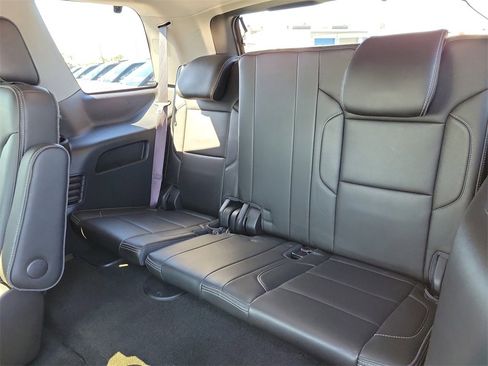 Used 2017 GMC Yukon Denali image 12