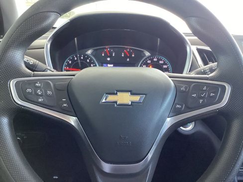 Used 2023 Chevrolet Equinox LT image 10