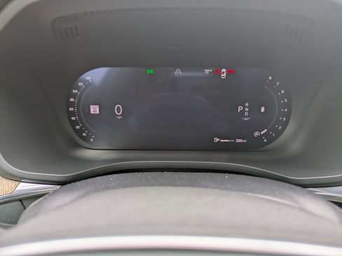 Certified 2026 Volvo XC60 B5 Plus w/ Protection Package Premier AWD/4WD image 31
