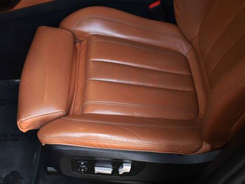 Used 2021 BMW X5 xDrive40i w/ Premium Package image 12