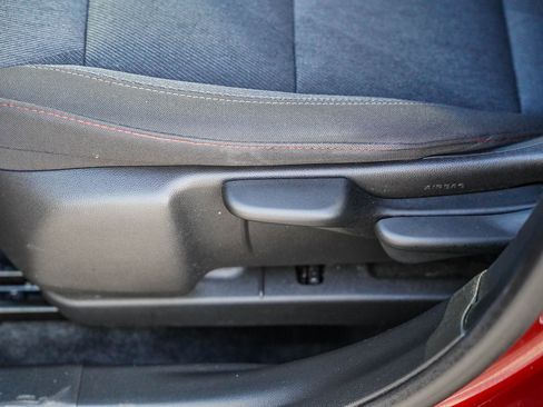 Used 2024 Chevrolet Trax RS w/ Driver Confidence Package image 21