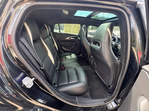 Used 2018 INFINITI QX30 Sport w/ Sport Leather Package image 15