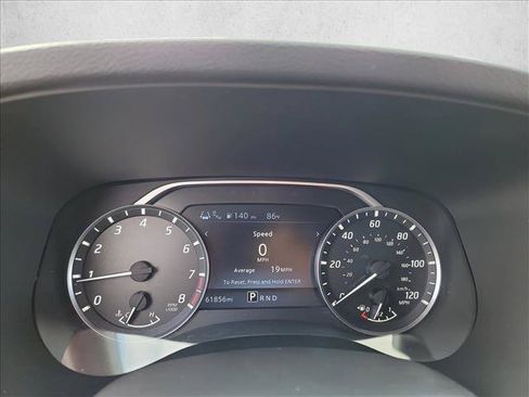 Used 2022 Nissan Frontier SV RWD image 14