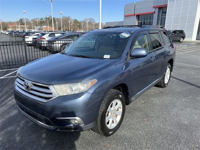Used 2012 Toyota Highlander SE