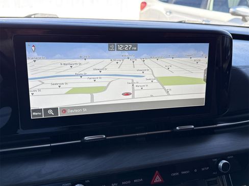 Used 2022 Kia Carnival SX image 19