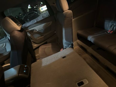 Used 2016 Chevrolet Traverse LS image 8