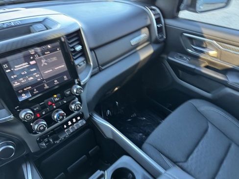 Used 2025 RAM 1500 Big Horn image 24