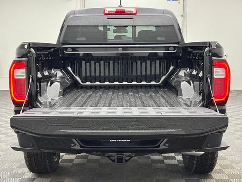 New 2026 GMC Canyon Elevation w/ Convenience Package AWD/4WD image 9