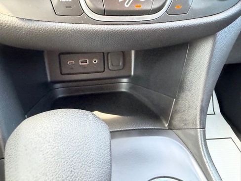 Certified 2023 Chevrolet Equinox LT FWD image 26