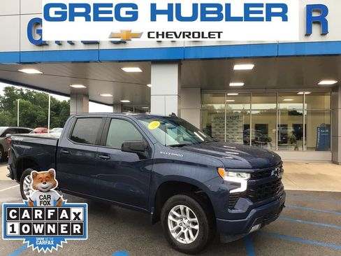 Used 2022 Chevrolet Silverado 1500 RST AWD/4WD image 1