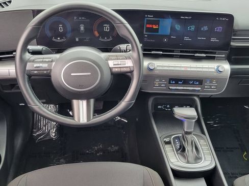 Certified 2024 Hyundai Kona SEL FWD image 6