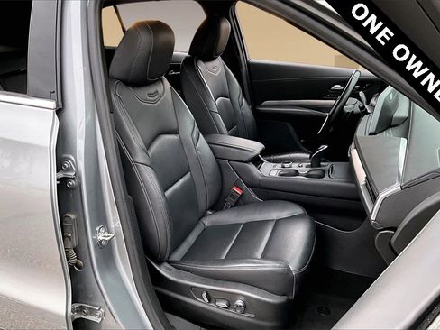 Certified 2024 Cadillac XT4 Premium Luxury image 7