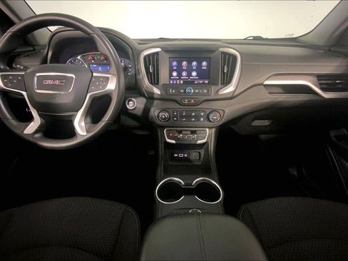 Used 2024 GMC Terrain SLE AWD/4WD image 15