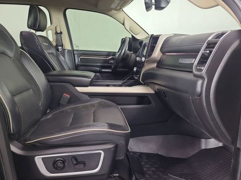 Used 2019 RAM 1500 Laramie image 21