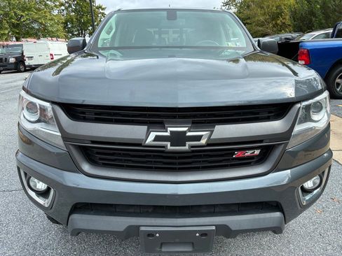 Used 2017 Chevrolet Colorado Z71 image 2