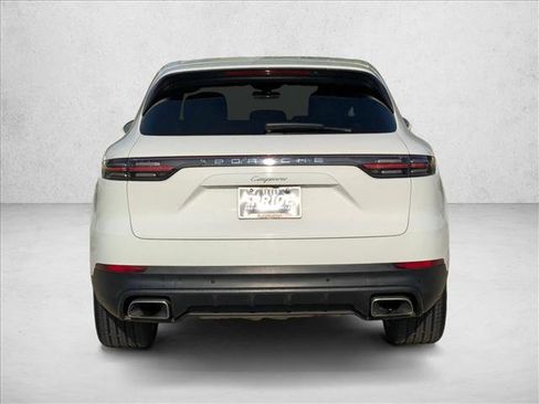 Used 2020 Porsche Cayenne image 7