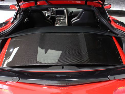 Used 2016 Chevrolet Corvette Z06 w/ 3LZ Preferred Equipment Group image 64