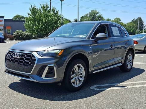 Certified 2023 Audi Q5 2.0T Premium w/ Convenience Package AWD/4WD image 6