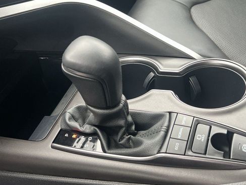 Used 2023 Toyota Camry XSE FWD image 15