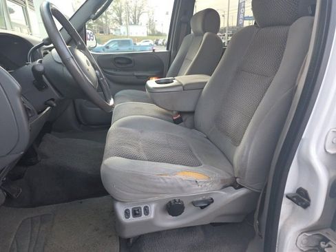 Used 2002 Ford F150 XLT image 7