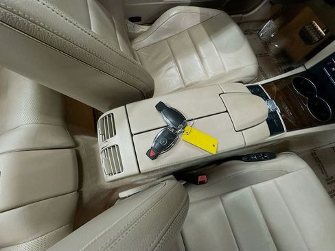 Used 2015 Mercedes-Benz E 400 E 400 image 41