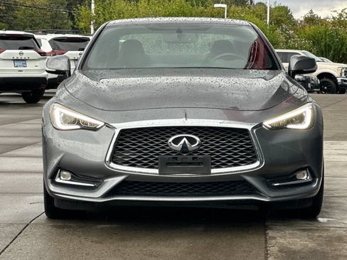 Used 2018 INFINITI Q60 3.0t Luxe w/ Sensory Package 3.0T Luxe AWD/4WD image 8