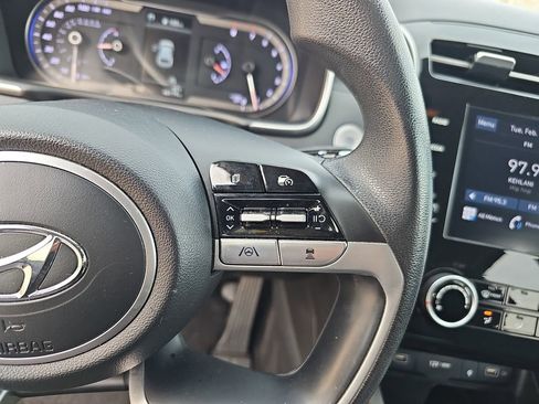 Used 2023 Hyundai Tucson SEL image 18