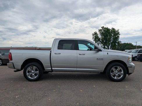 Used 2017 RAM 1500 Big Horn AWD/4WD image 3