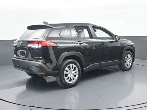 Used 2022 Toyota Corolla Cross L FWD image 6