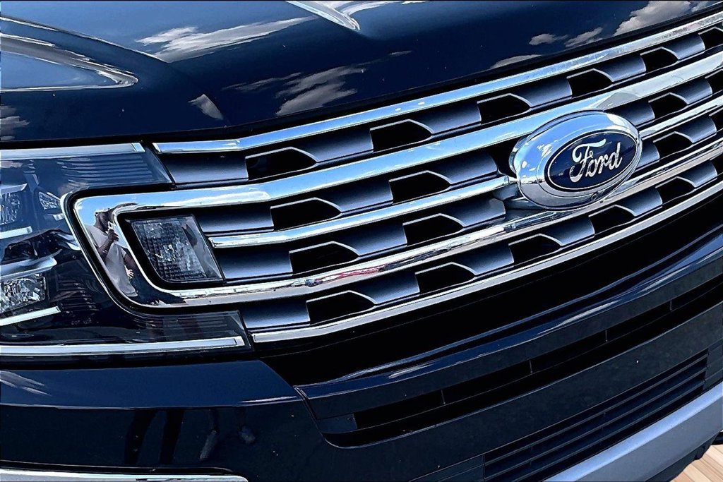 Used 2021 Ford Expedition Limited AWD/4WD image 27