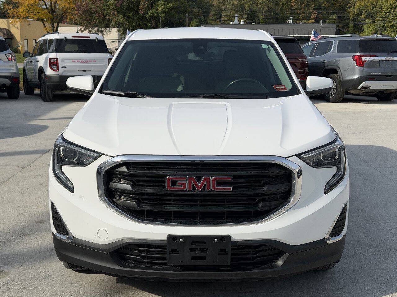 Used 2020 GMC Terrain SLE AWD/4WD image 3