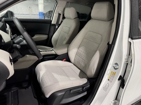 New 2026 Honda HR-V LX image 24