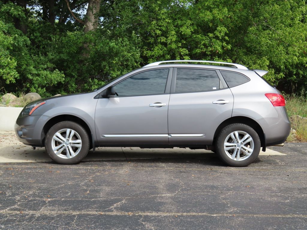 Used 2015 Nissan Rogue S w/ Convenience Package AWD/4WD image 7