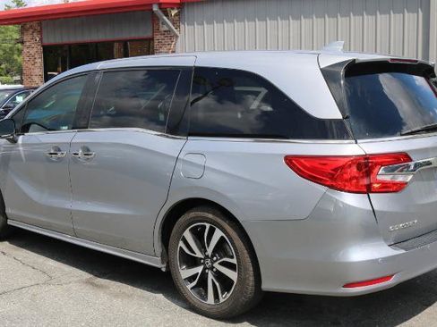 Used 2020 Honda Odyssey Elite image 5