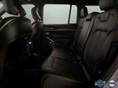 Used 2023 Jeep Grand Cherokee Overland w/ Luxury Tech Group IV image 73