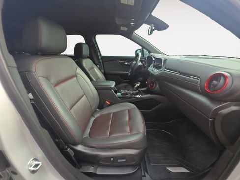 Certified 2022 Chevrolet Blazer RS w/ Enhanced Convenience Package AWD/4WD image 16