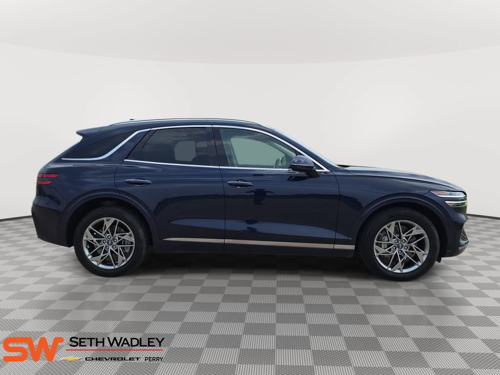 Used 2025 Genesis GV70 2.5T AWD/4WD image 8