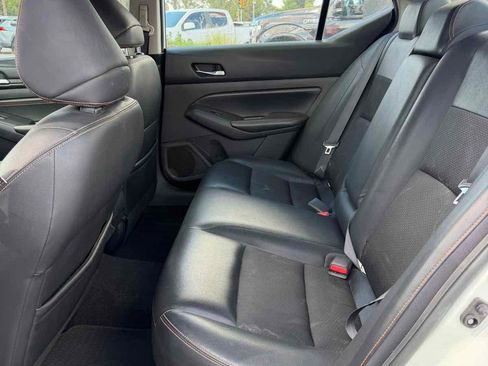 Used 2020 Nissan Altima 2.5 SR FWD image 14