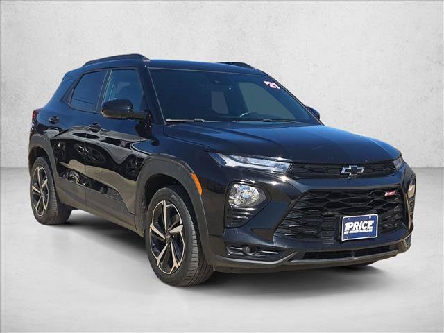 Used 2021 Chevrolet TrailBlazer RS w/ Technology Package FWD image 3