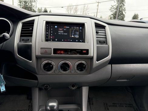 Used 2007 Toyota Tacoma PreRunner image 23