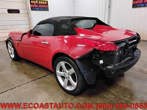 Used 2006 Pontiac Solstice Convertible w/ Premium Package image 6