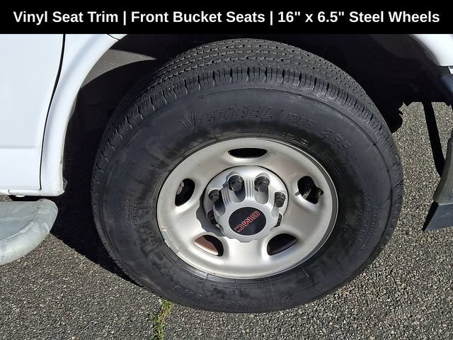 Used 2025 GMC Savana 2500 w/ Driver Convenience Package RWD image 13