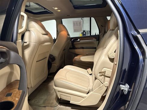 Used 2012 Buick Enclave Leather image 23