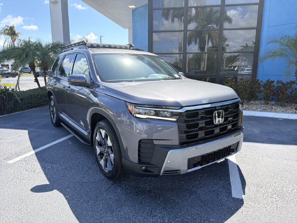 New 2026 Honda Pilot Elite image 2