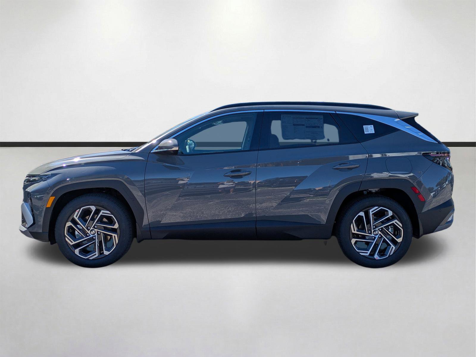 New 2026 Hyundai Tucson Limited FWD image 8