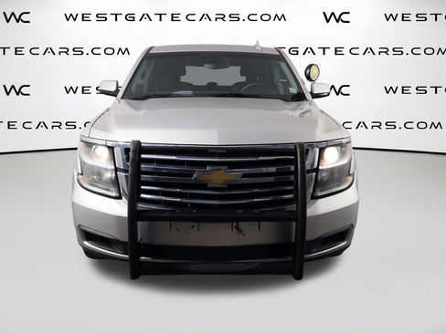 Used 2019 Chevrolet Tahoe 2WD w/ Enhanced Driver Alert Package image 2